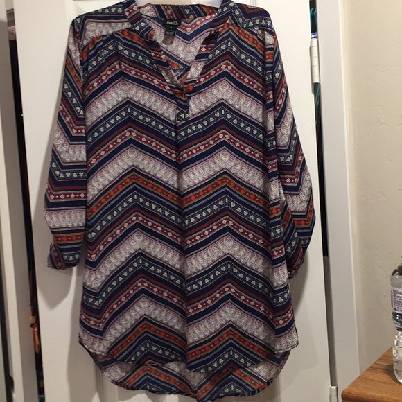 Rue 21 blouse - Picture 1 of 3
